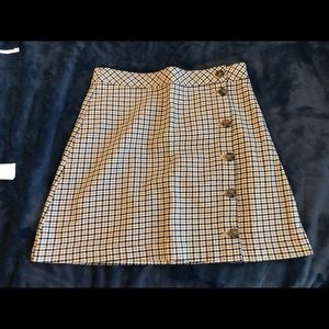 H&M DIVIDED PLAID SKIRT